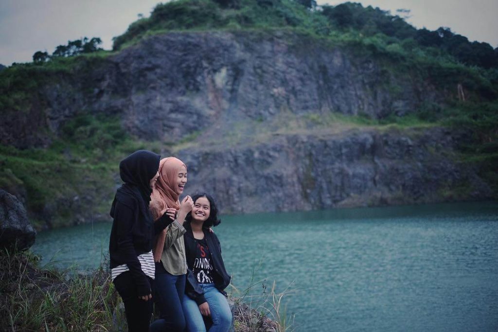Danau Quarry Rumpin Bogor
