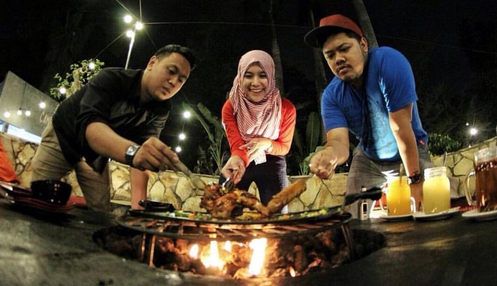 Kafe Campfire Batu Malang
