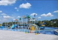 kolam renang Summerland Tirtamas